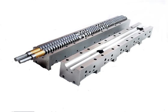 Wał z podwójnym ślimakiem Plastikowa konstrukcja ślimaka wytłaczarki Części ślimaka wytłaczarki Materiał WR15E